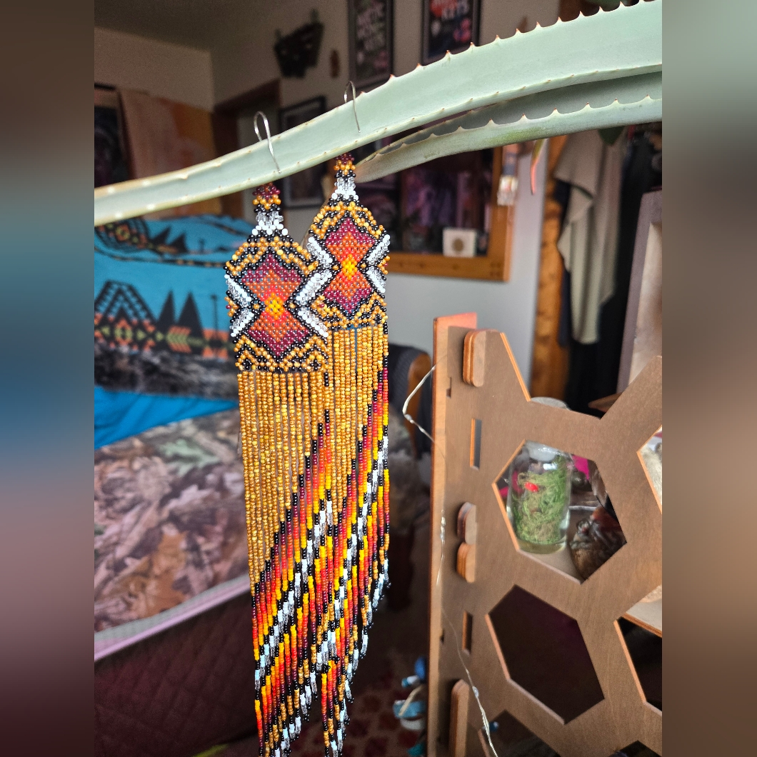 Four Visions Yawanawa Espiritu De Fuego Seed Beaded Earrings